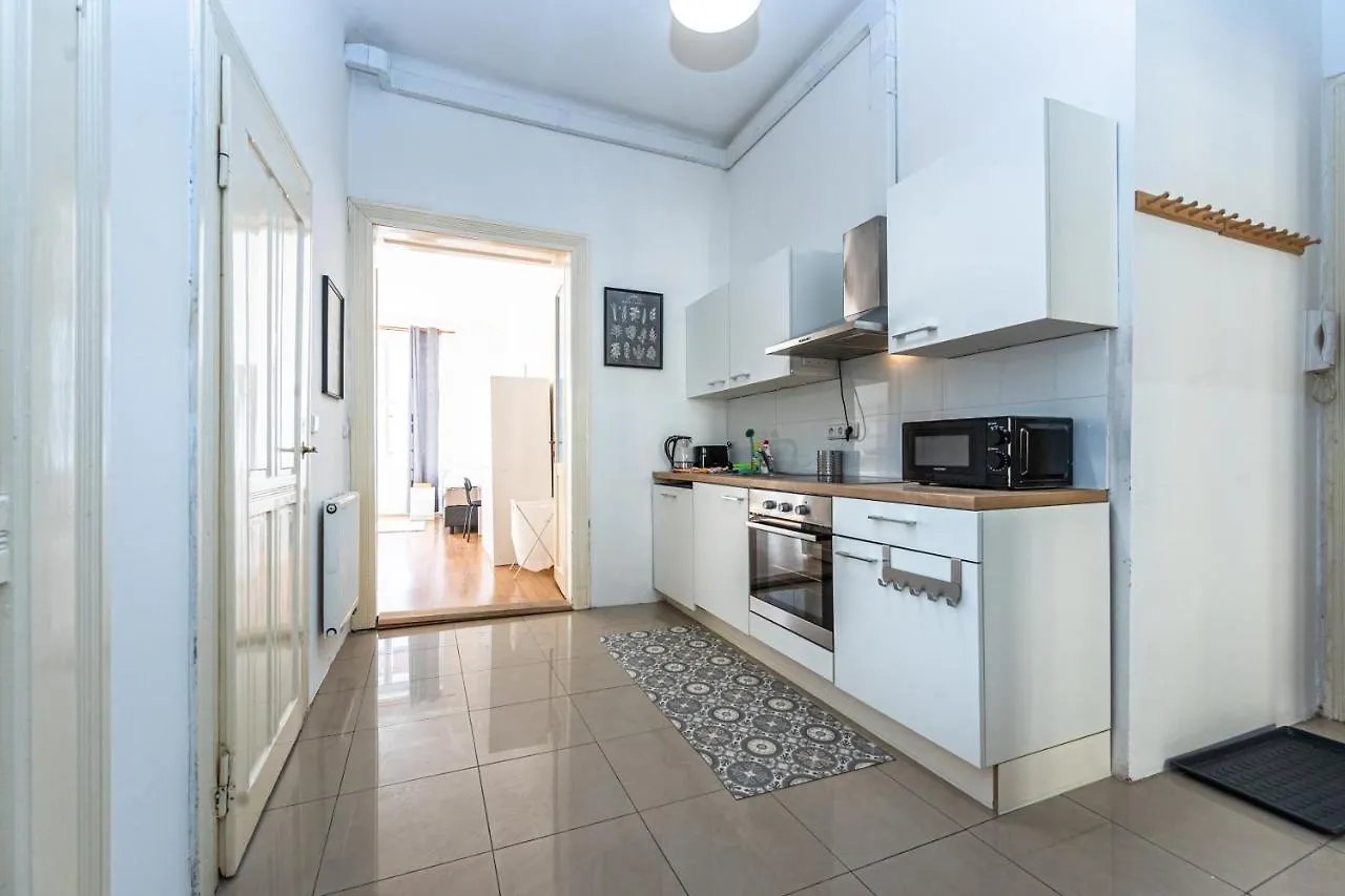 Vltava Apartments Prague 7
