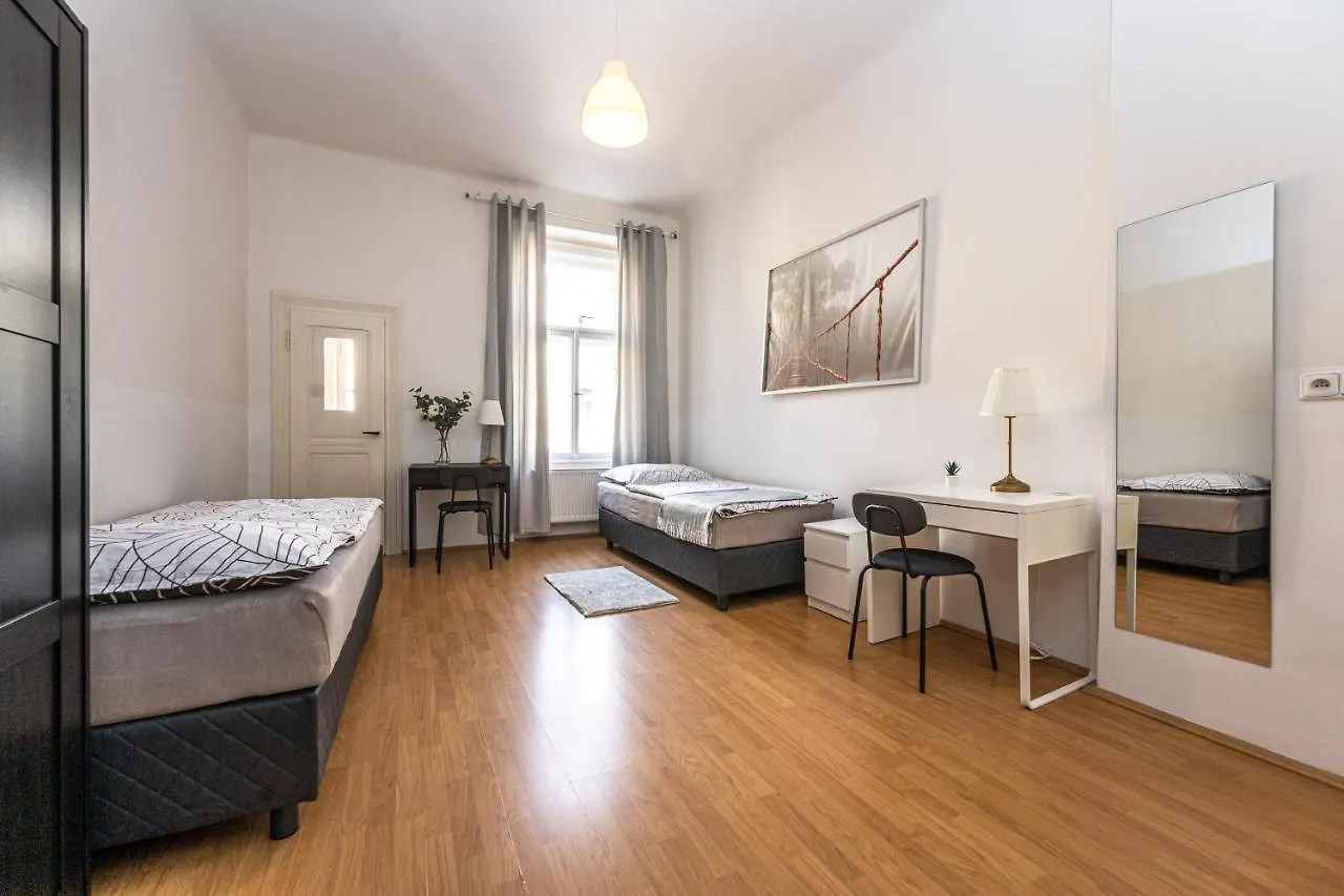 Vltava Apartments Prague 7 0*,