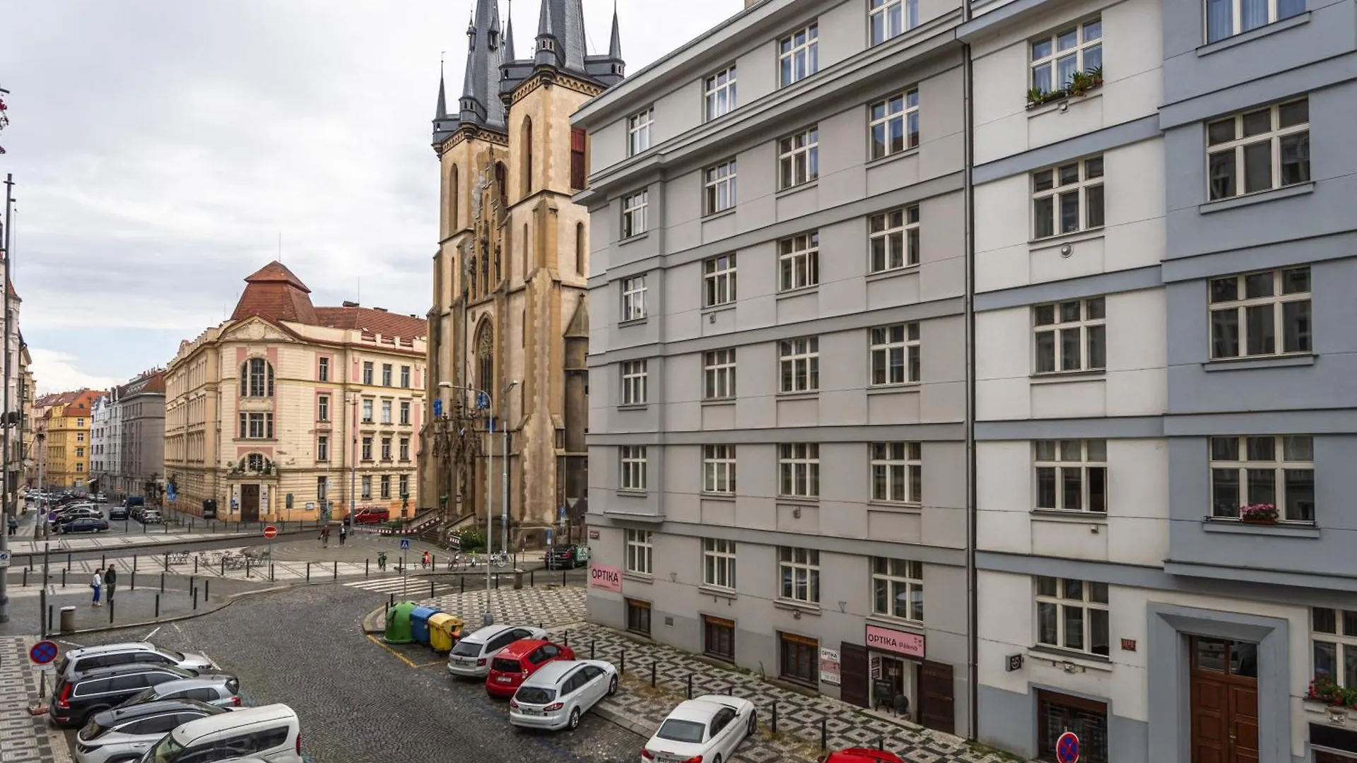 Vltava Apartments Prague 7