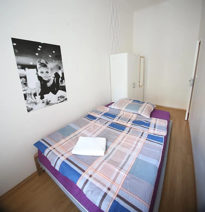 Vltava Apartments Prague 7